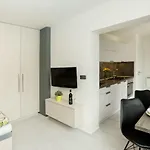 - Stela Premium