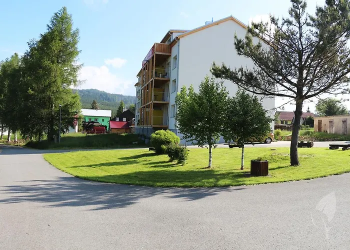- Stela Premium Apartman *